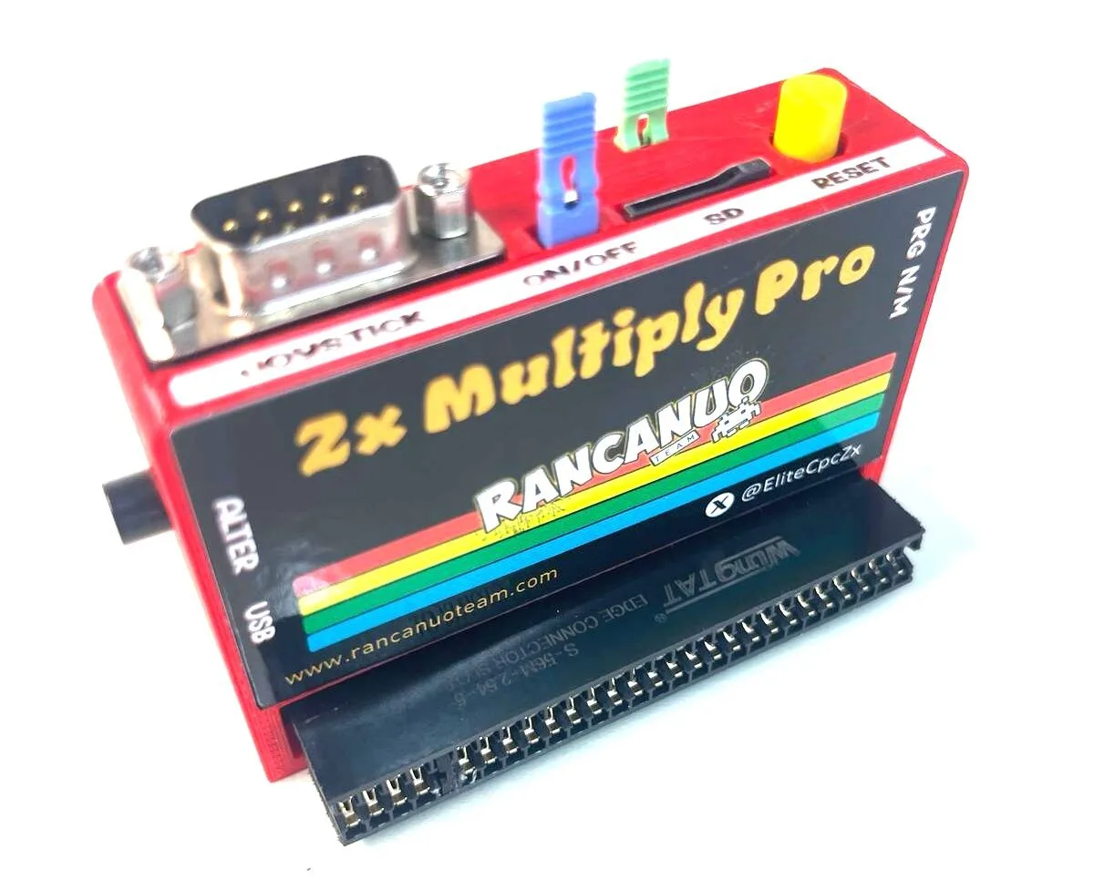Multiply Pro 1 Multiply Pro compact pour ZX Spectrum avec lecteur microSD et port joystick Kempston